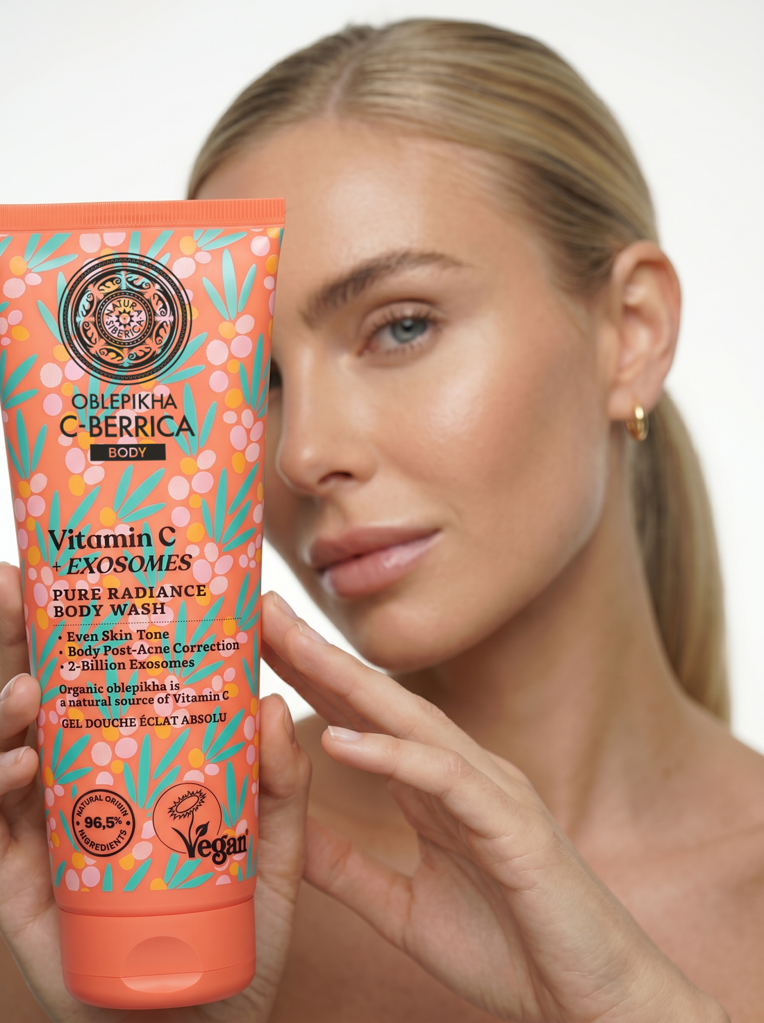 OBLEPIKHA C-BERRICA BODY. Pure Radiance Body Wash