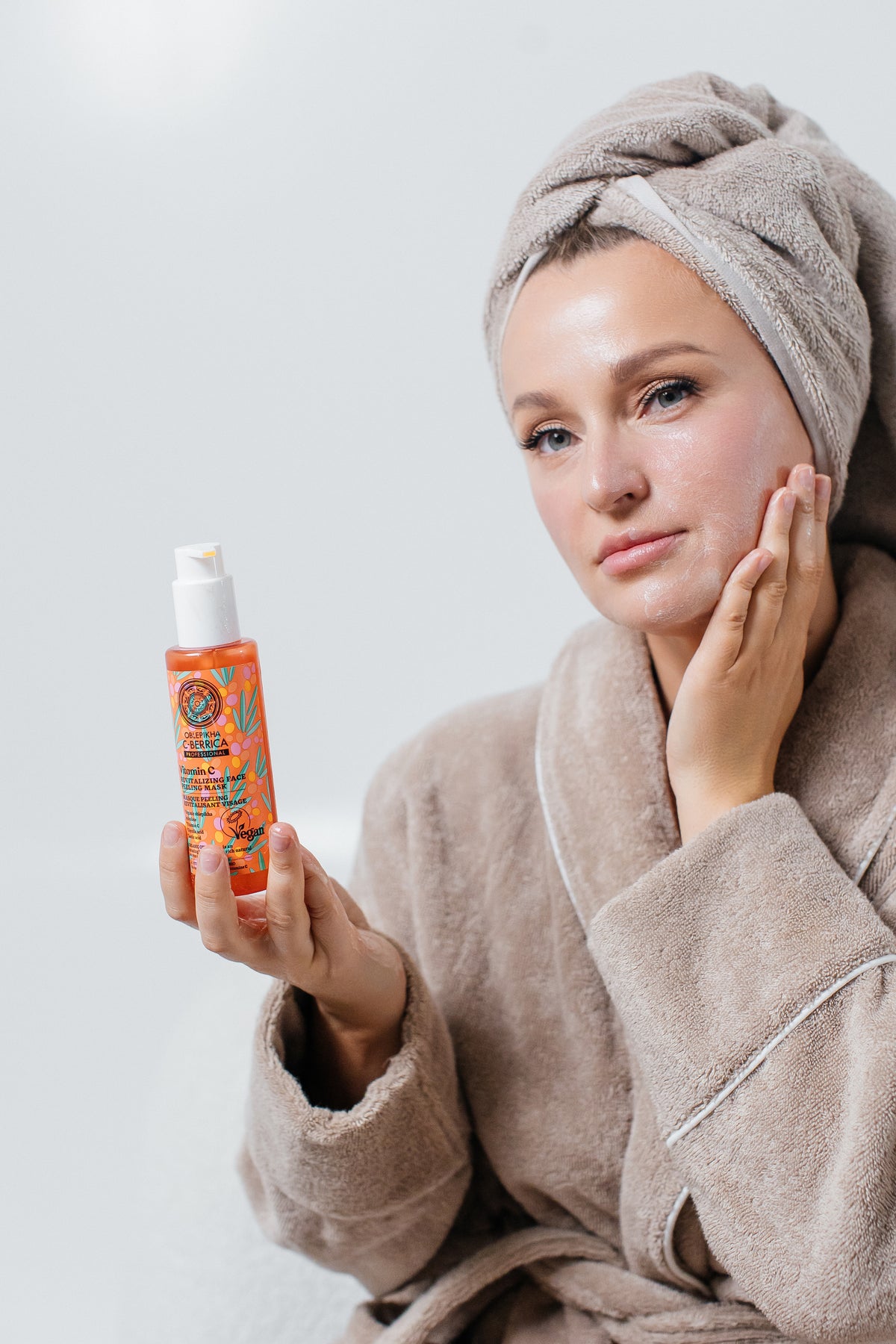Revitalizing Face Peeling-Mask