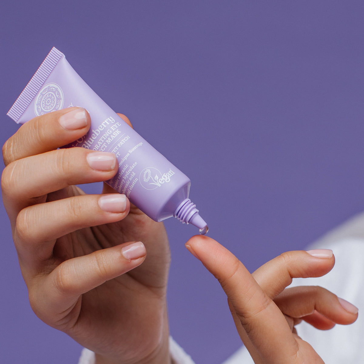 Super hydrating eye patch-effect mask